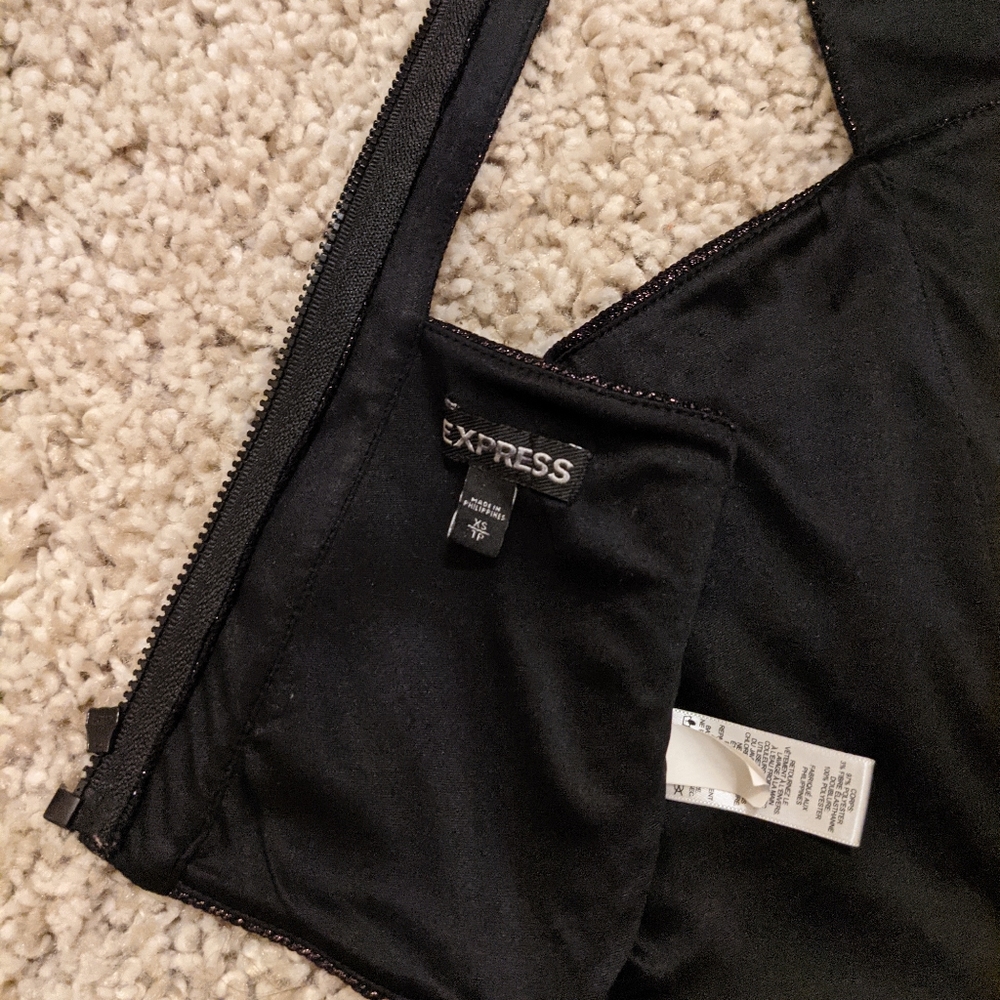 Crop top - Picture 6 of 6